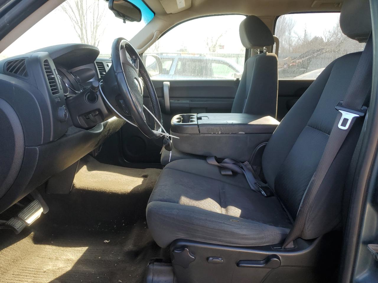 2009 Chevrolet Silverado - Image 7