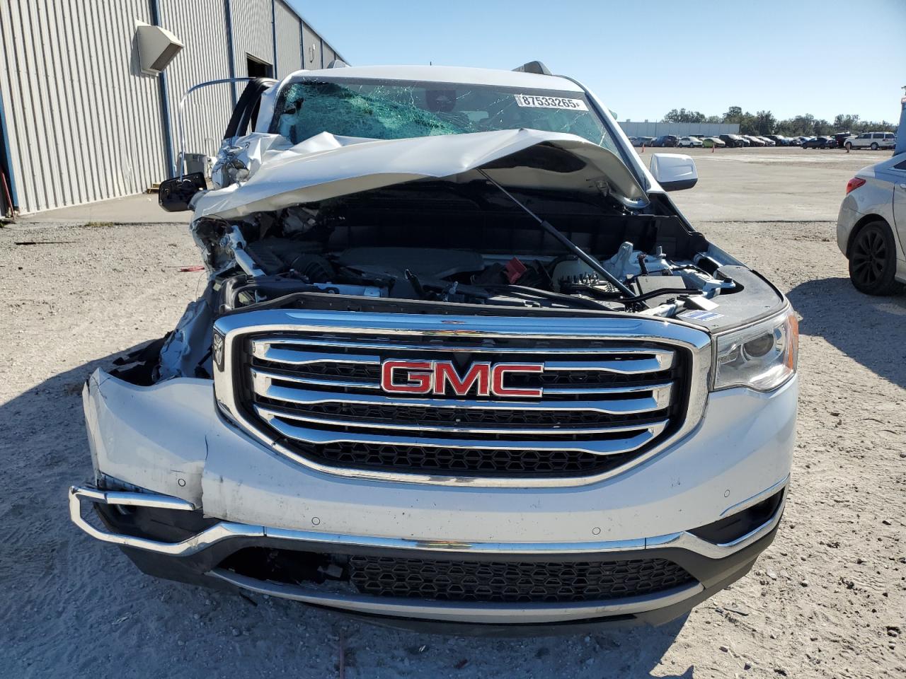 2017 GMC Acadia - Image 5