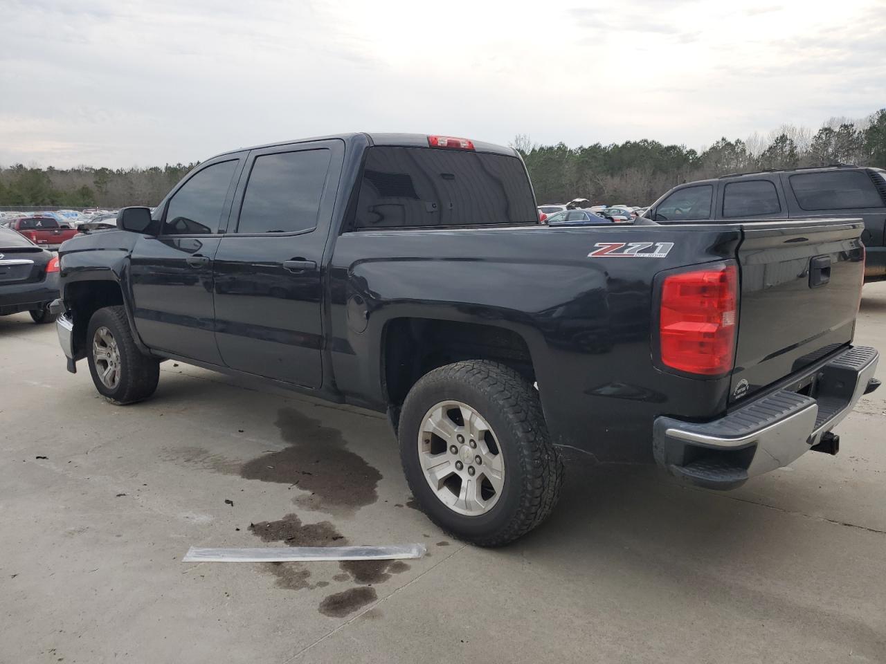 2014 Chevrolet Silverado - Image 2