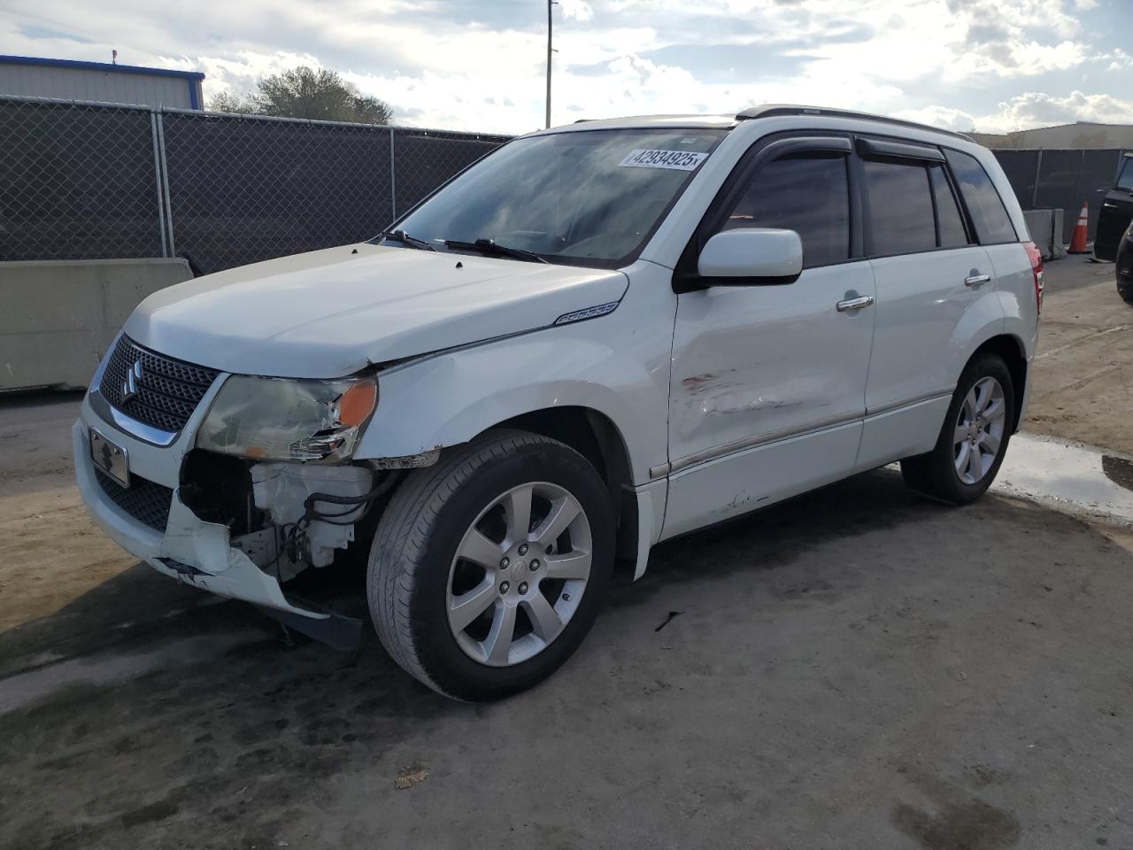 2011 Suzuki Grand Vitara - Image 1
