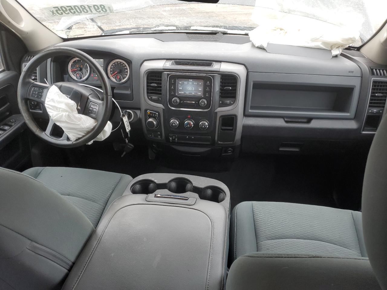 2016 RAM 1500 - Image 8