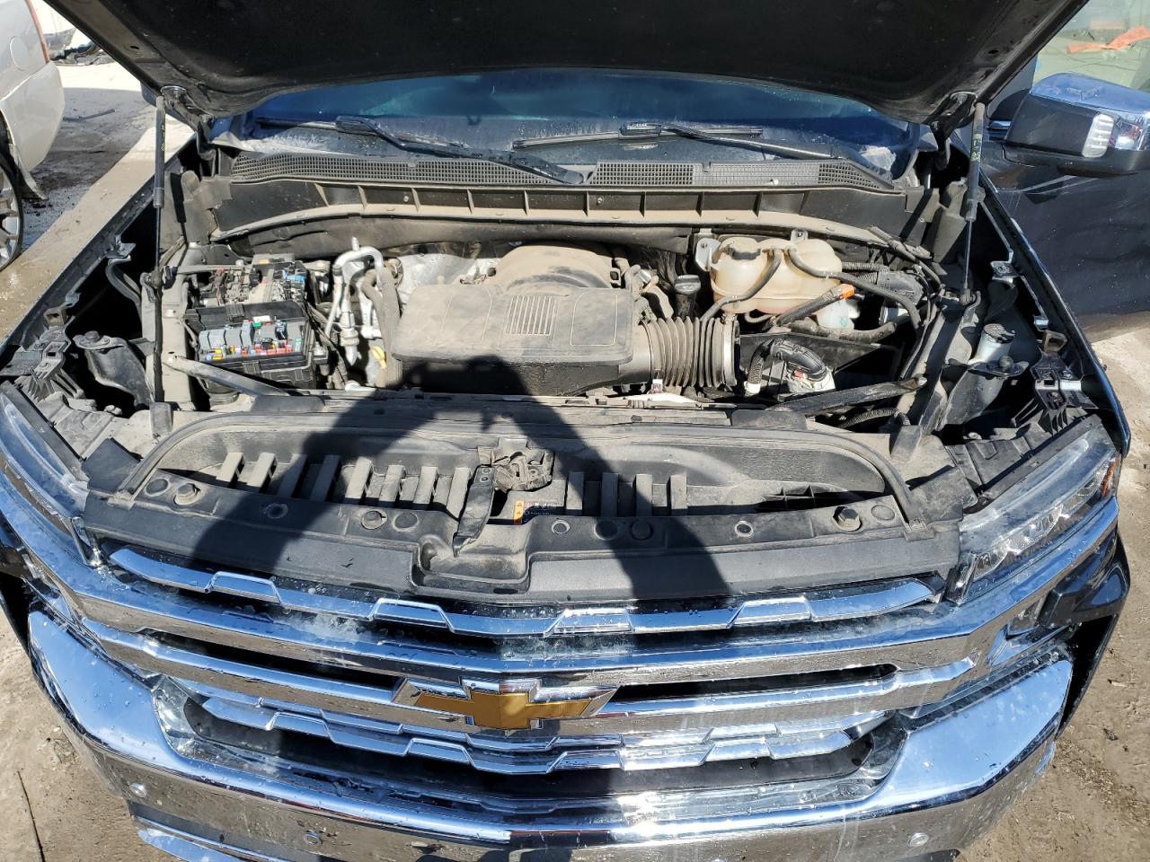 2020 Chevrolet Silverado - Image 11