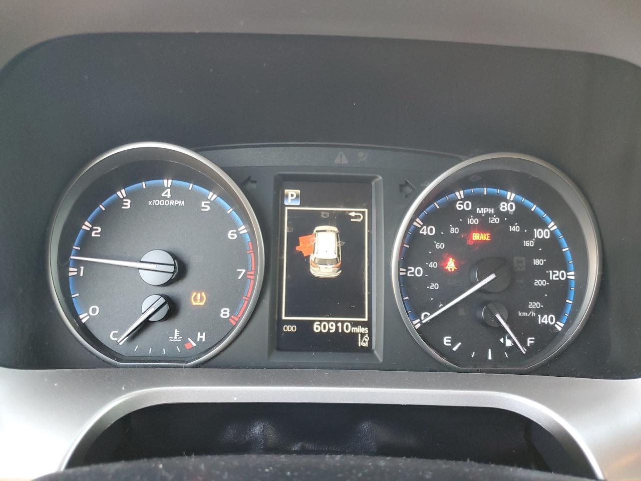 2018 Toyota RAV 4 - Image 9