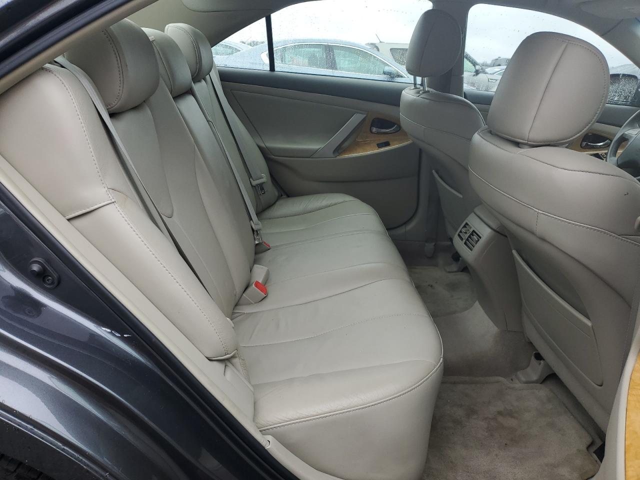 2007 Toyota Camry - Image 10