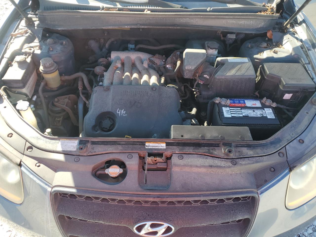 2009 Hyundai Santa Fe - Image 11