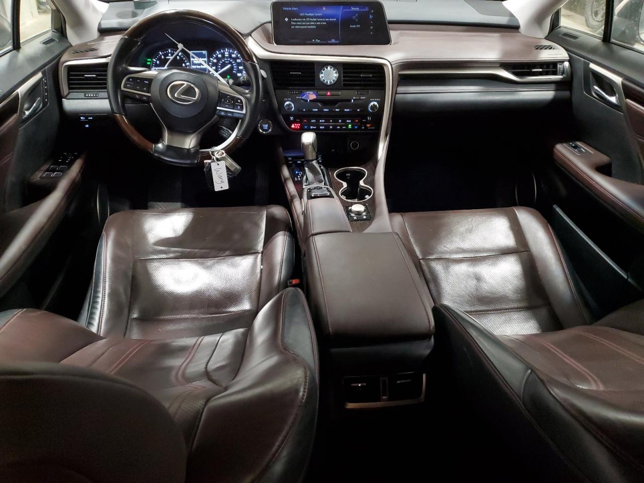2018 Lexus RX - Image 8