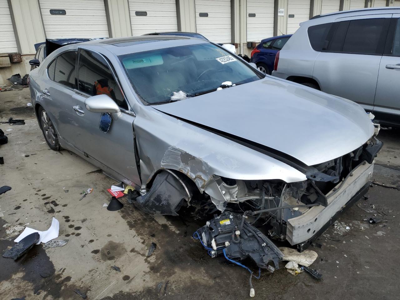 2007 Lexus LS - Image 4