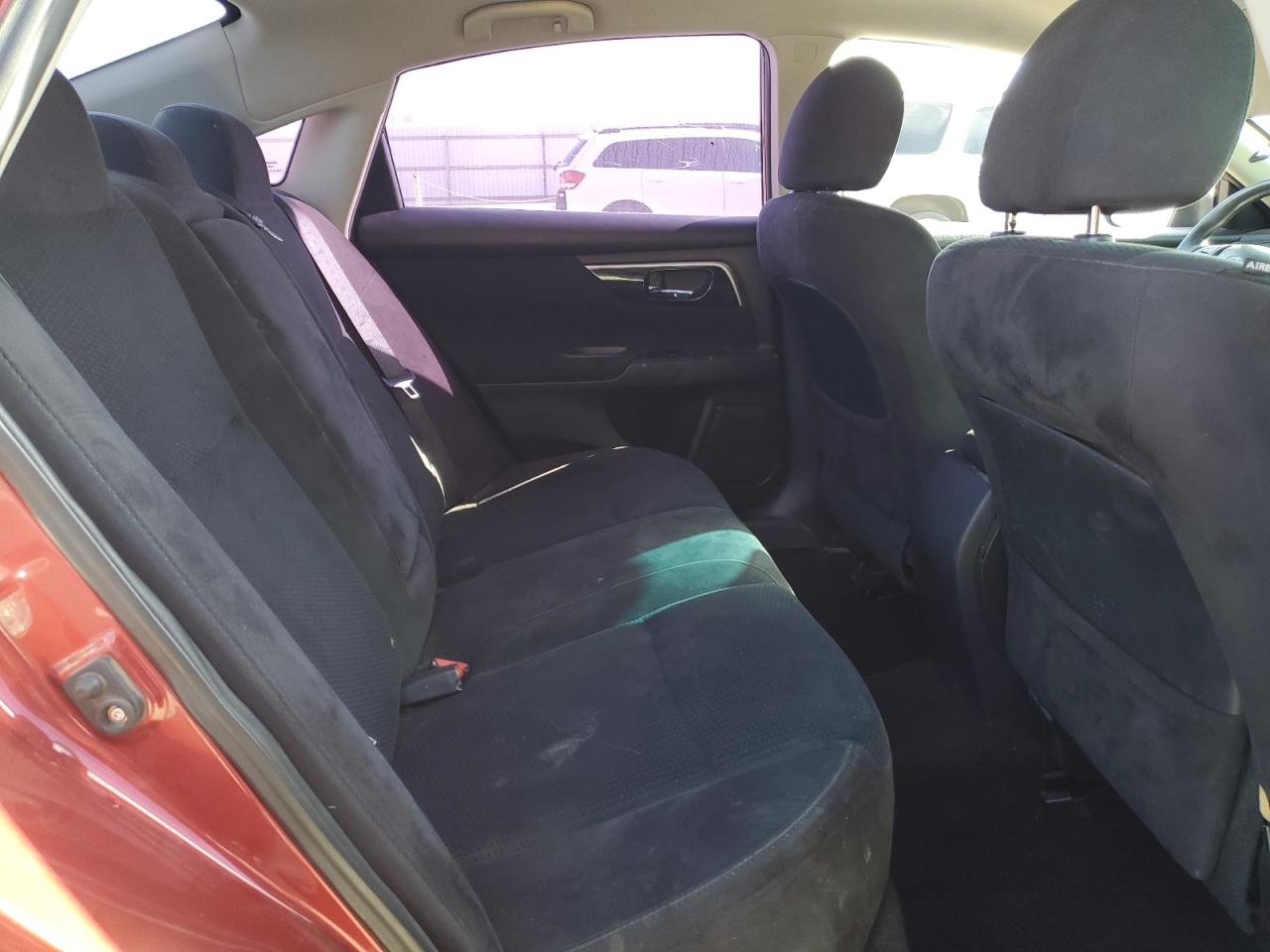 2014 Nissan Altima - Image 10