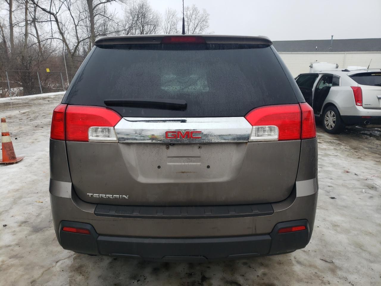 2012 GMC Terrain - Image 6