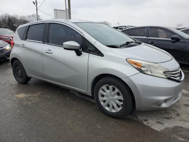  NISSAN VERSA 2015 Srebrny