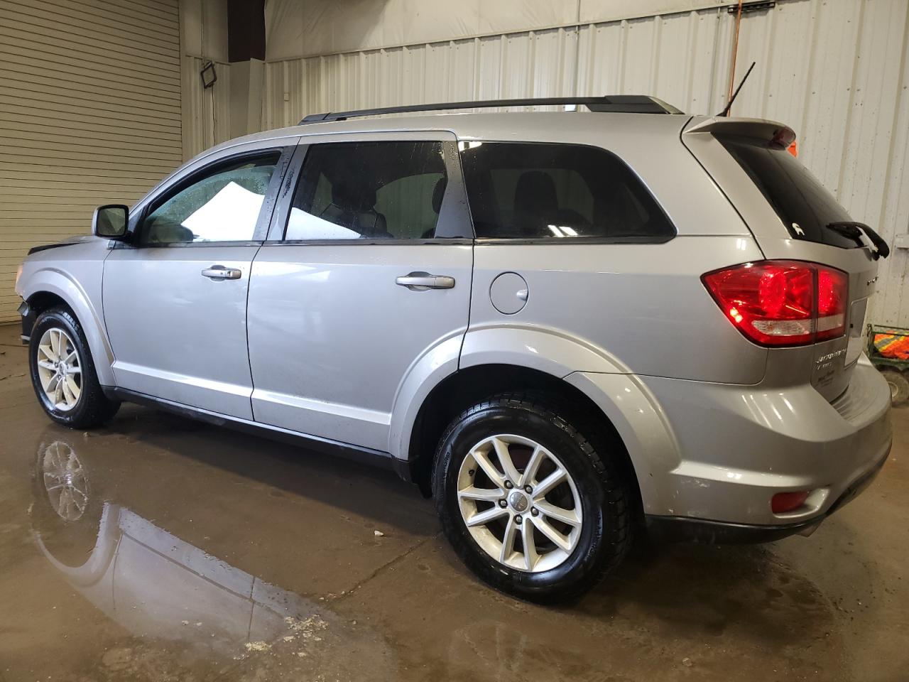 2017 Dodge Journey - Image 2