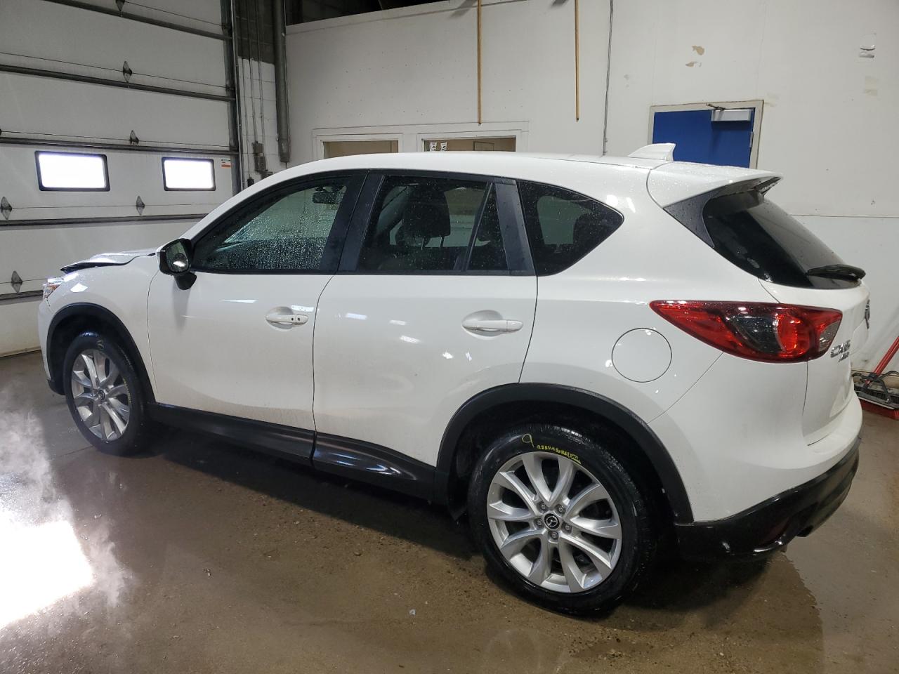 2015 Mazda CX-5 - Image 2