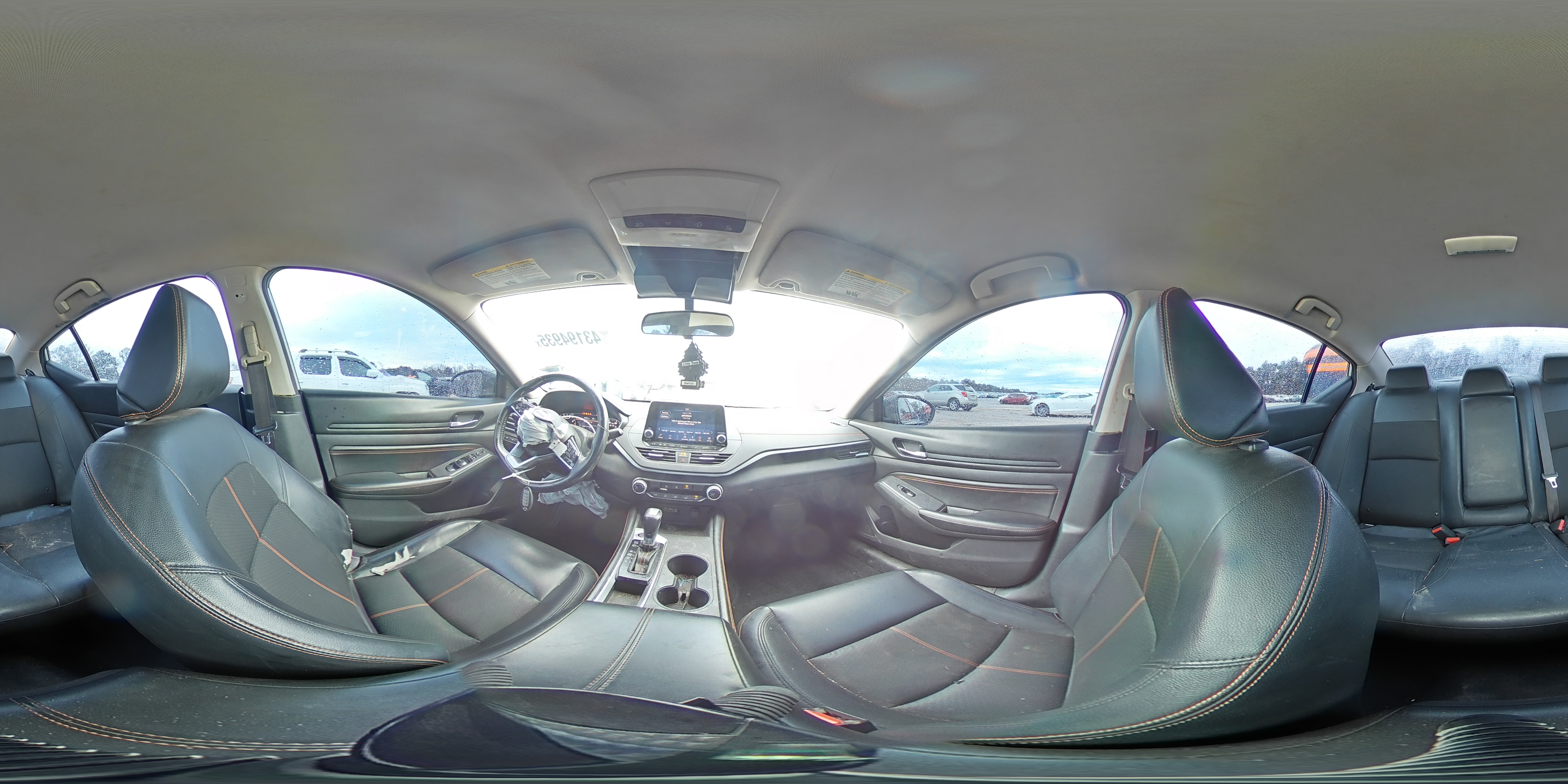 2019 Nissan Altima - Image 12