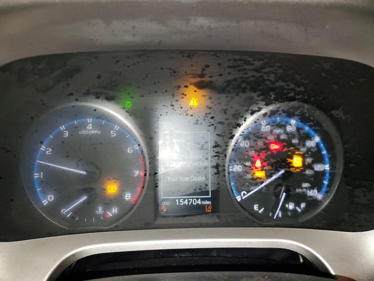 2018 Toyota RAV 4 - Image 9