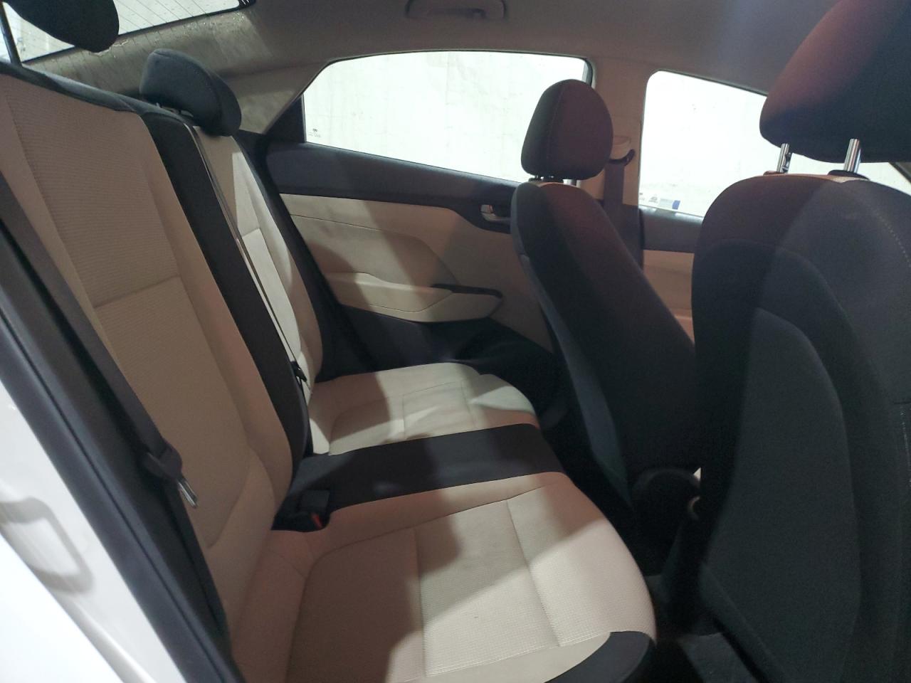 2022 Hyundai Accent - Image 10
