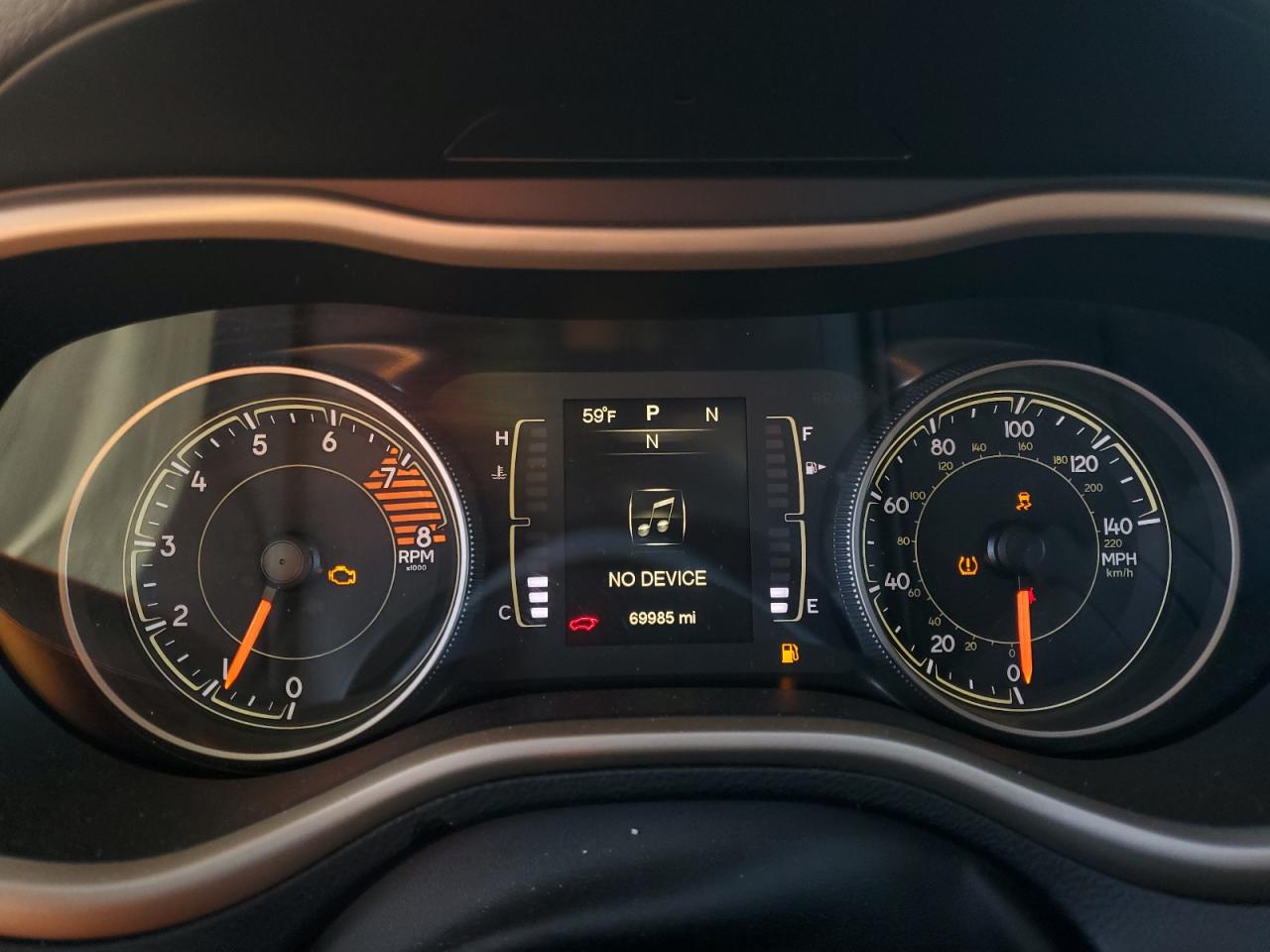 2016 Jeep Grand Cherokee - Image 9