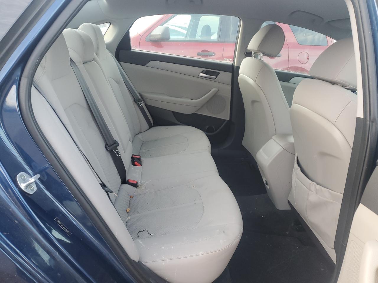 2018 Hyundai Sonata - Image 10