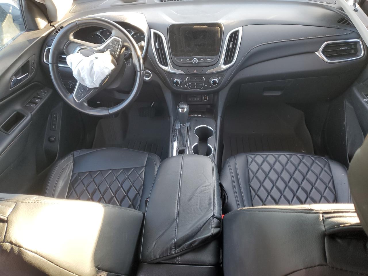 2020 Chevrolet Equinox - Image 8