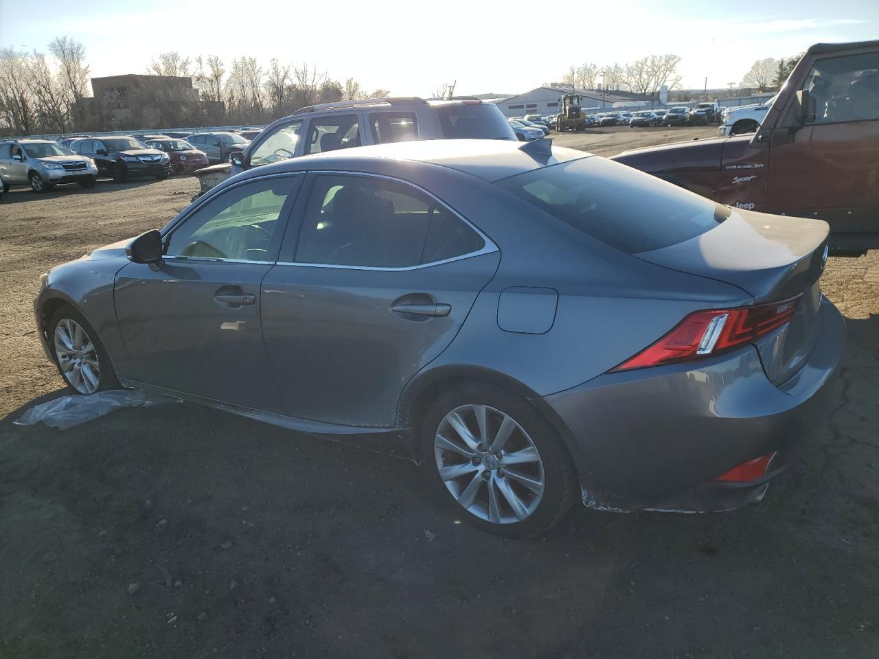 2014 Lexus IS - Image 2
