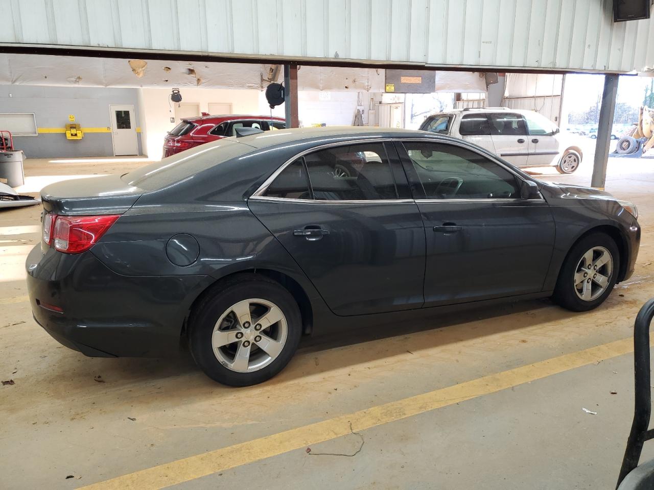 2015 Chevrolet Malibu - Image 3