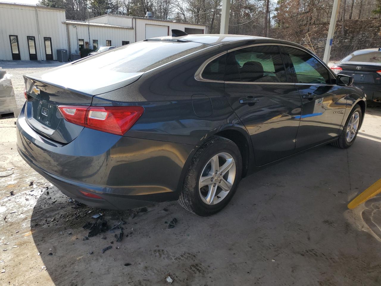2020 Chevrolet Malibu - Image 3
