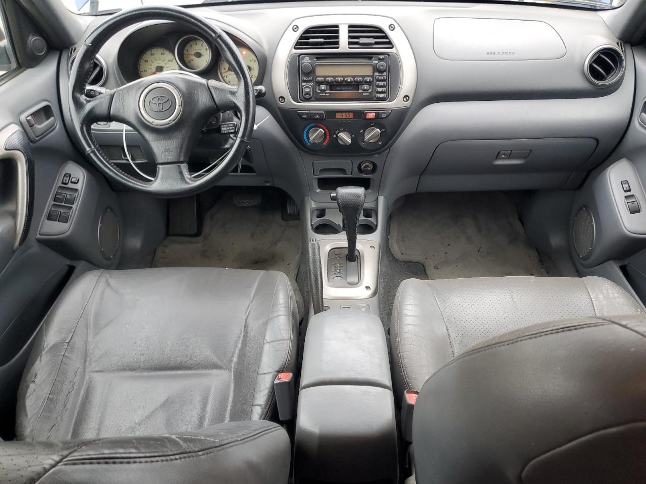 2002 Toyota RAV 4 - Image 8