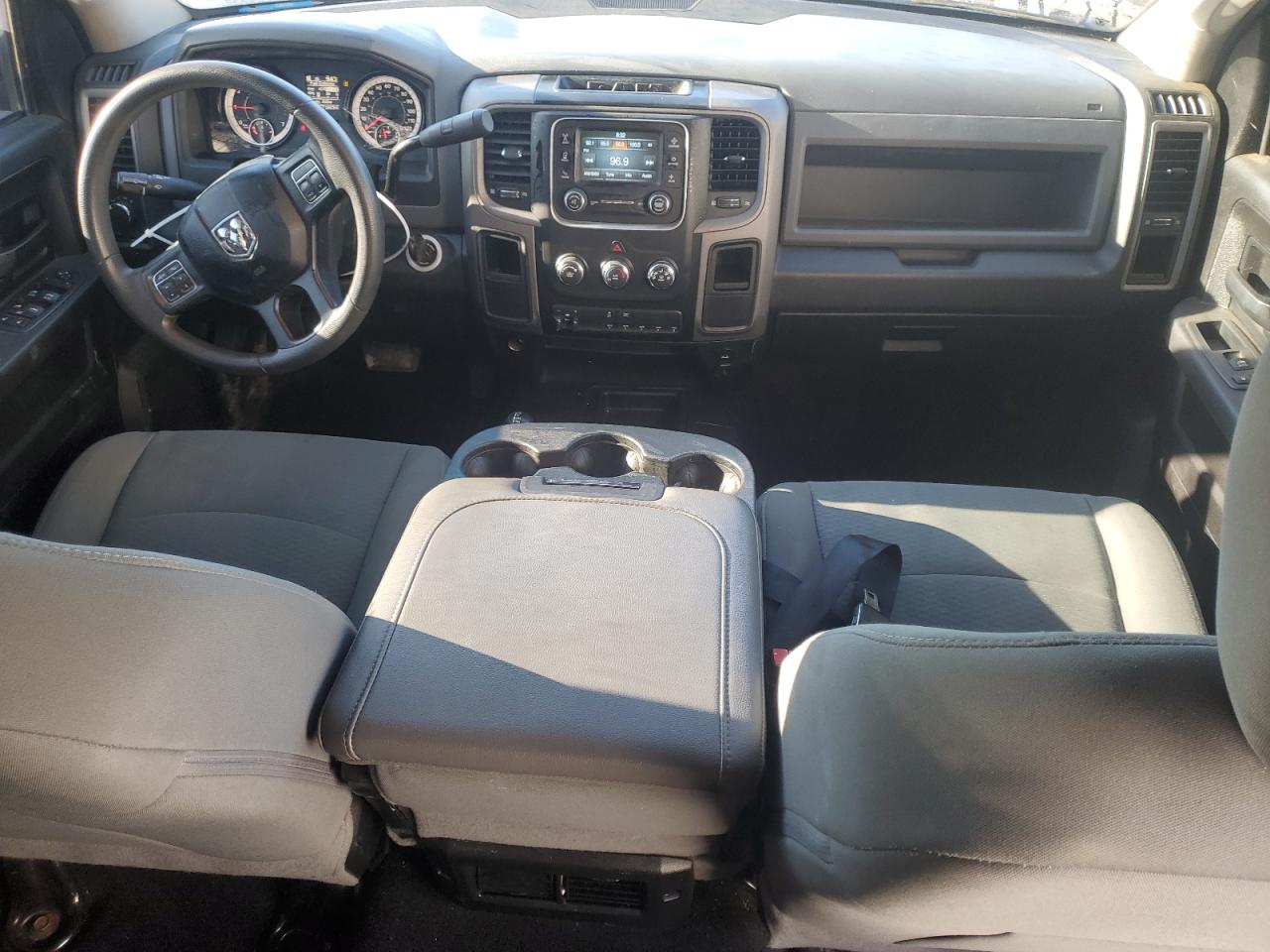 2018 RAM 2500 - Image 8