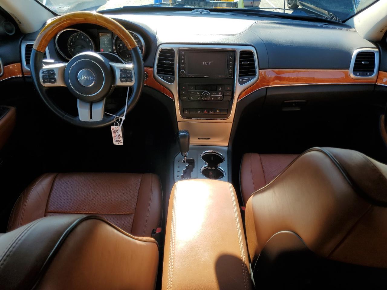 2013 Jeep Grand Cherokee - Image 8