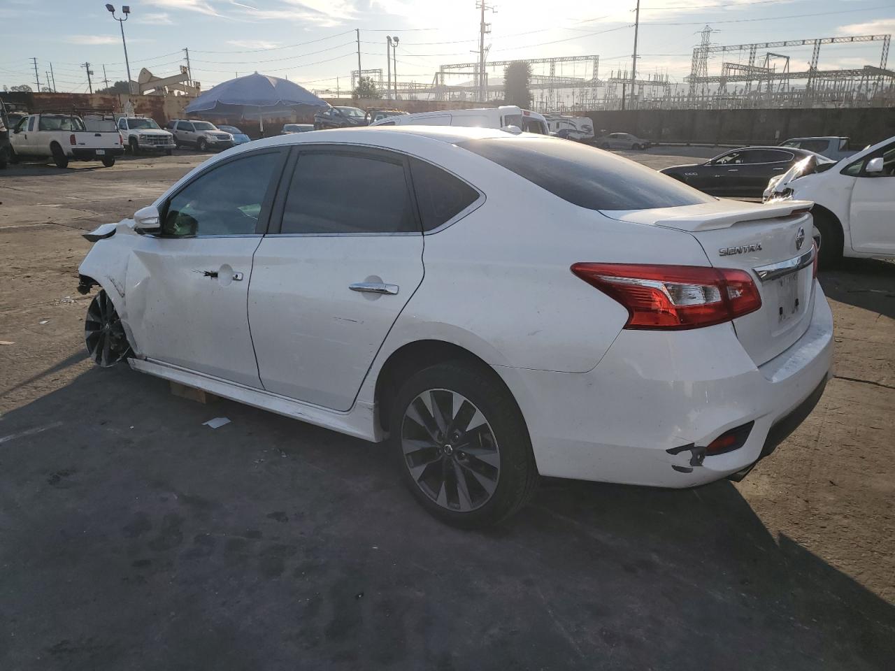 VIN 3N1AB7AP2KY210209 2019 NISSAN SENTRA no.2