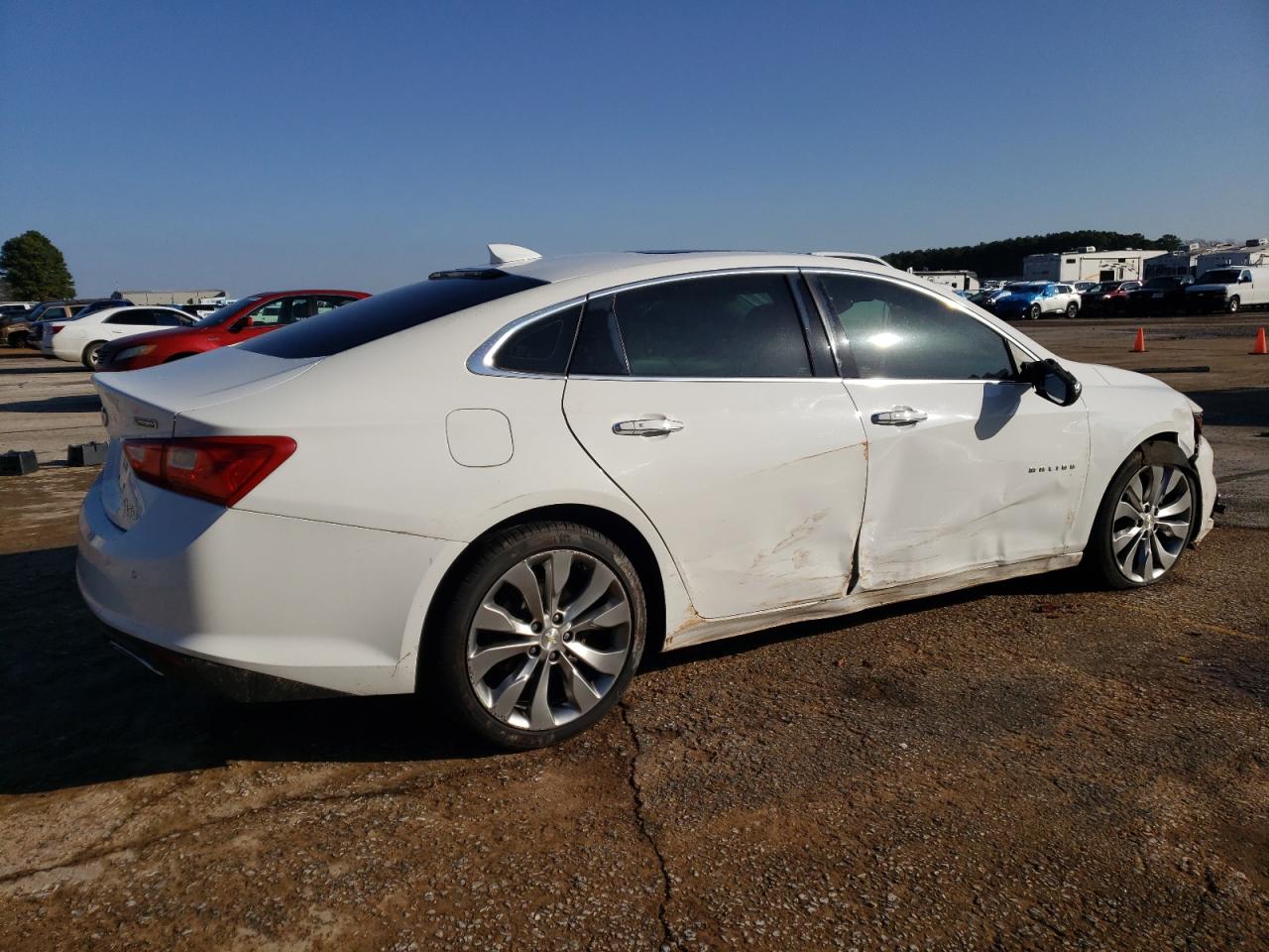 2017 Chevrolet Malibu - Image 3