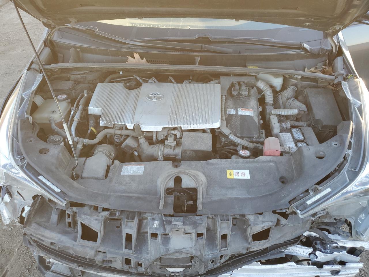 2017 Toyota Prius - Image 12
