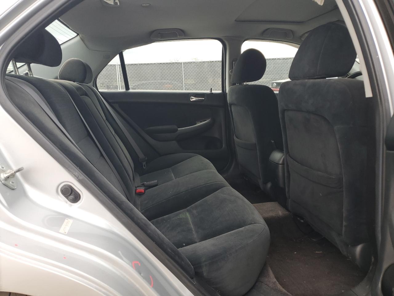 2006 Honda Accord - Image 10