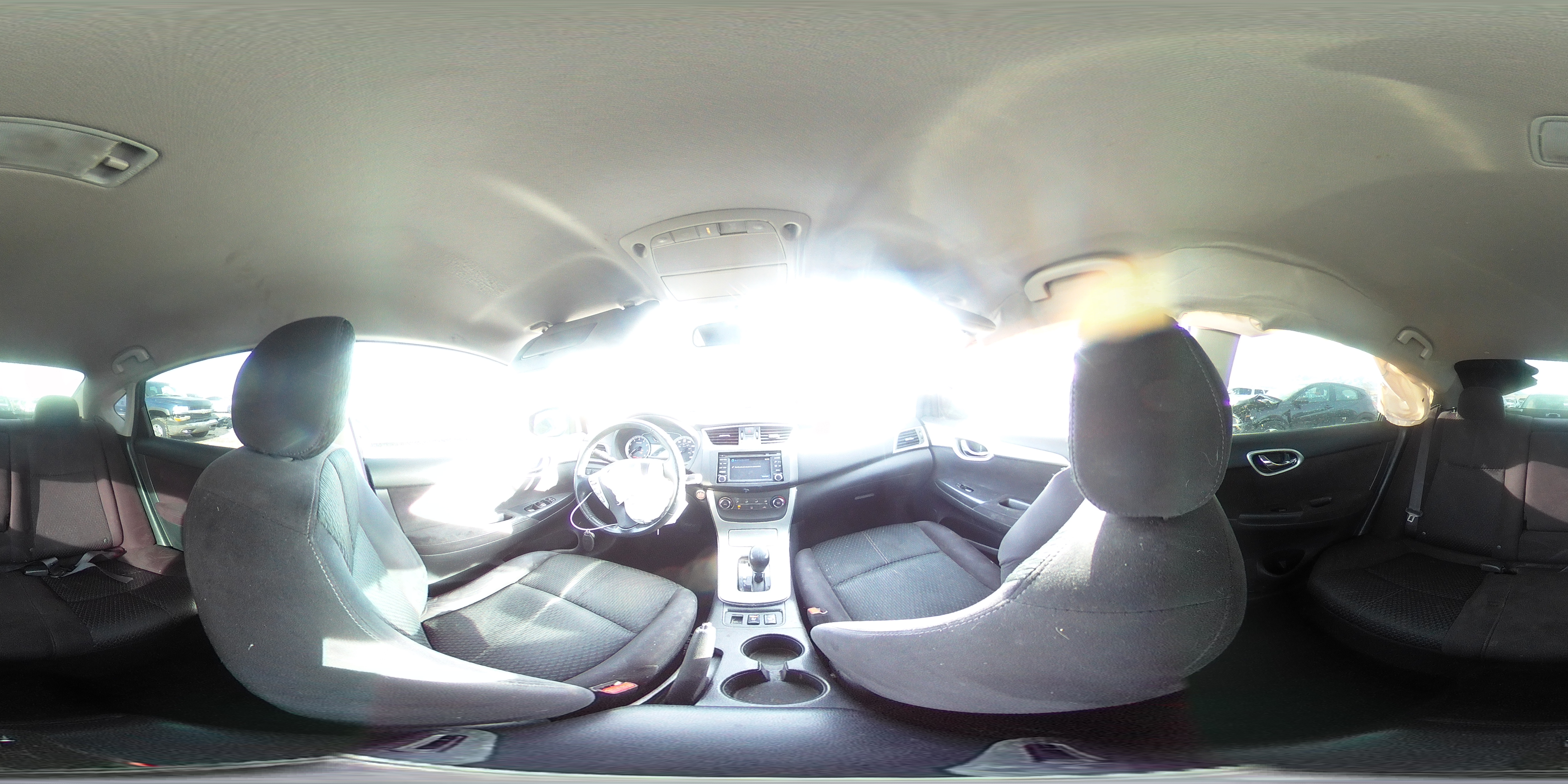 2015 Nissan Sentra - Image 14