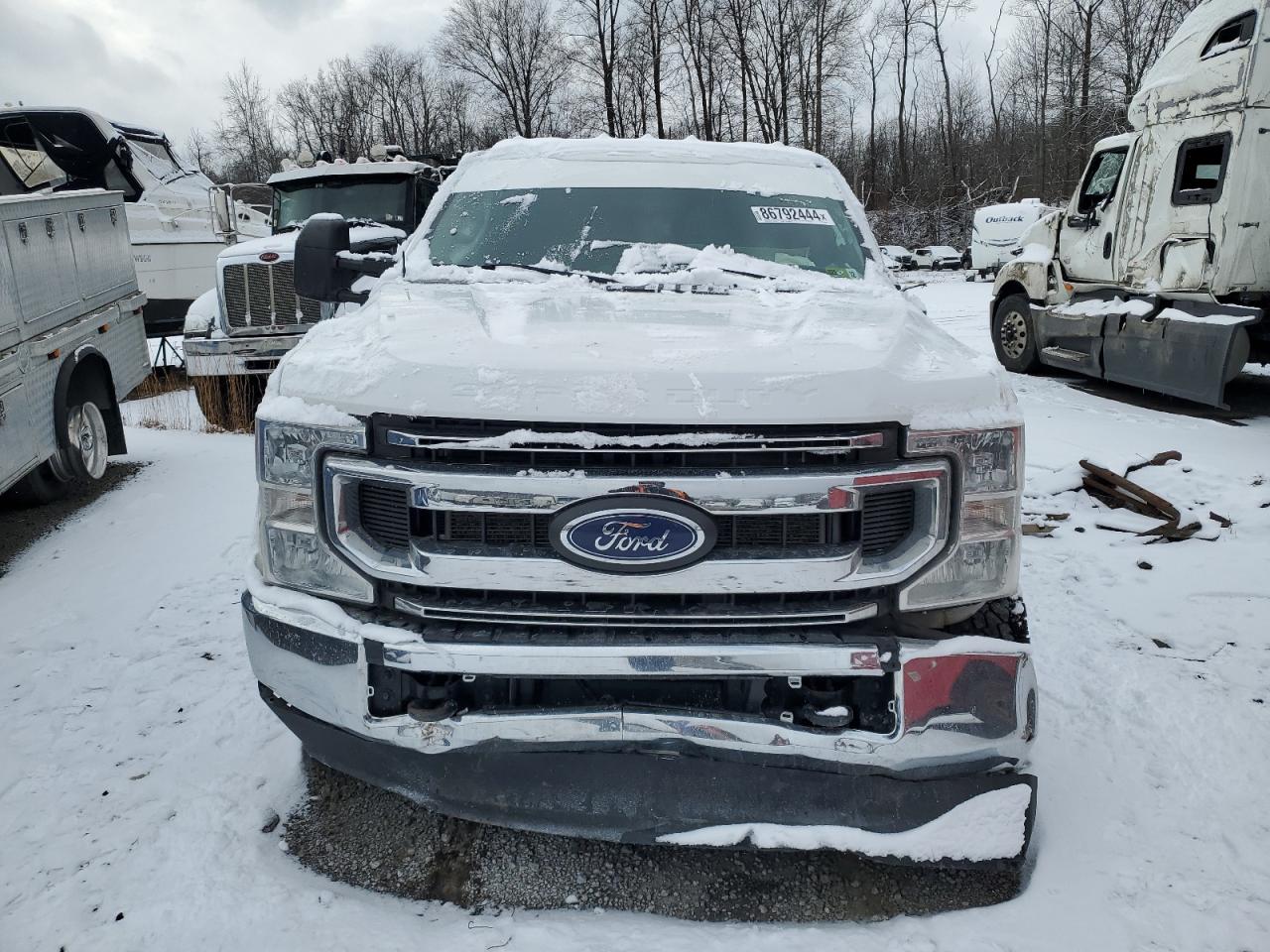 2021 Ford F350 - Image 5