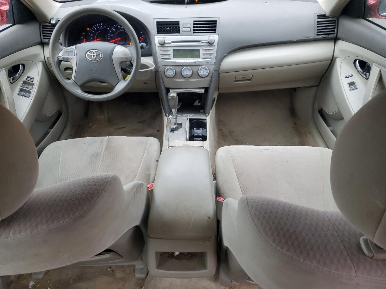 2010 Toyota Camry - Image 8