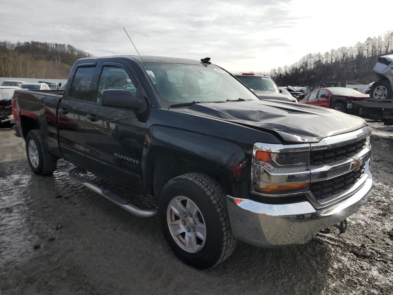 2018 Chevrolet Silverado - Image 4