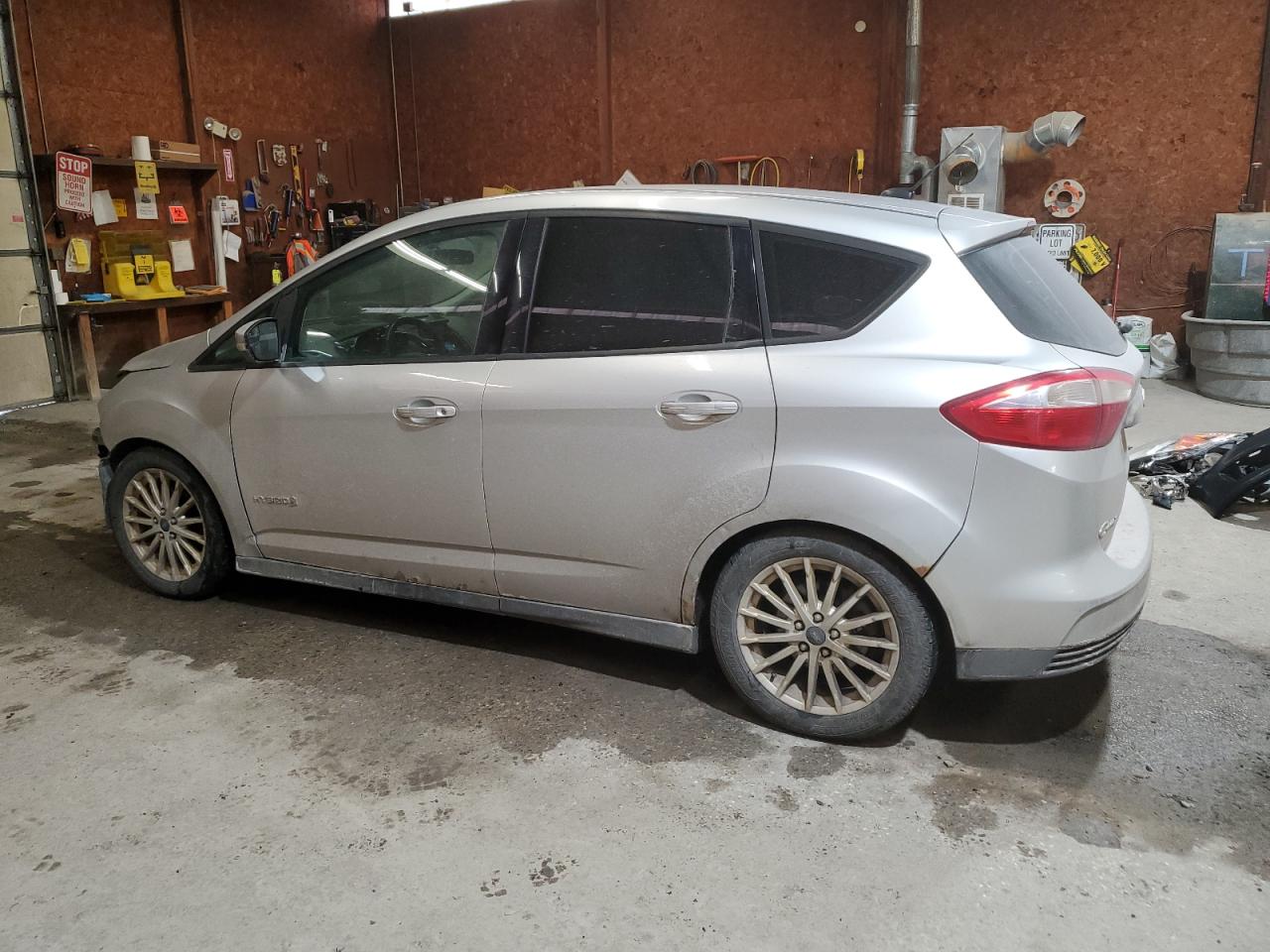 2013 Ford C-MAX - Image 2