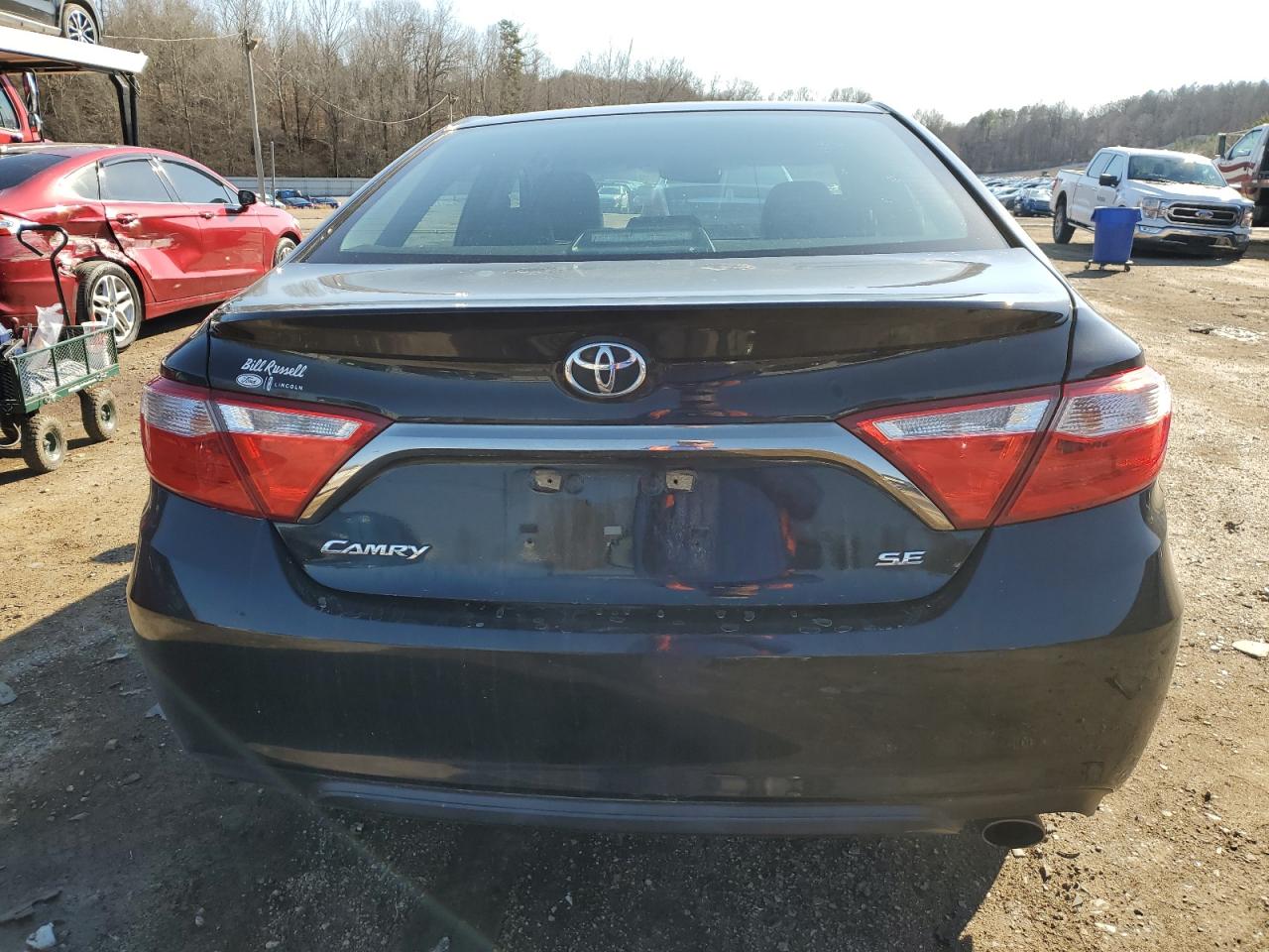 2015 Toyota Camry - Image 6