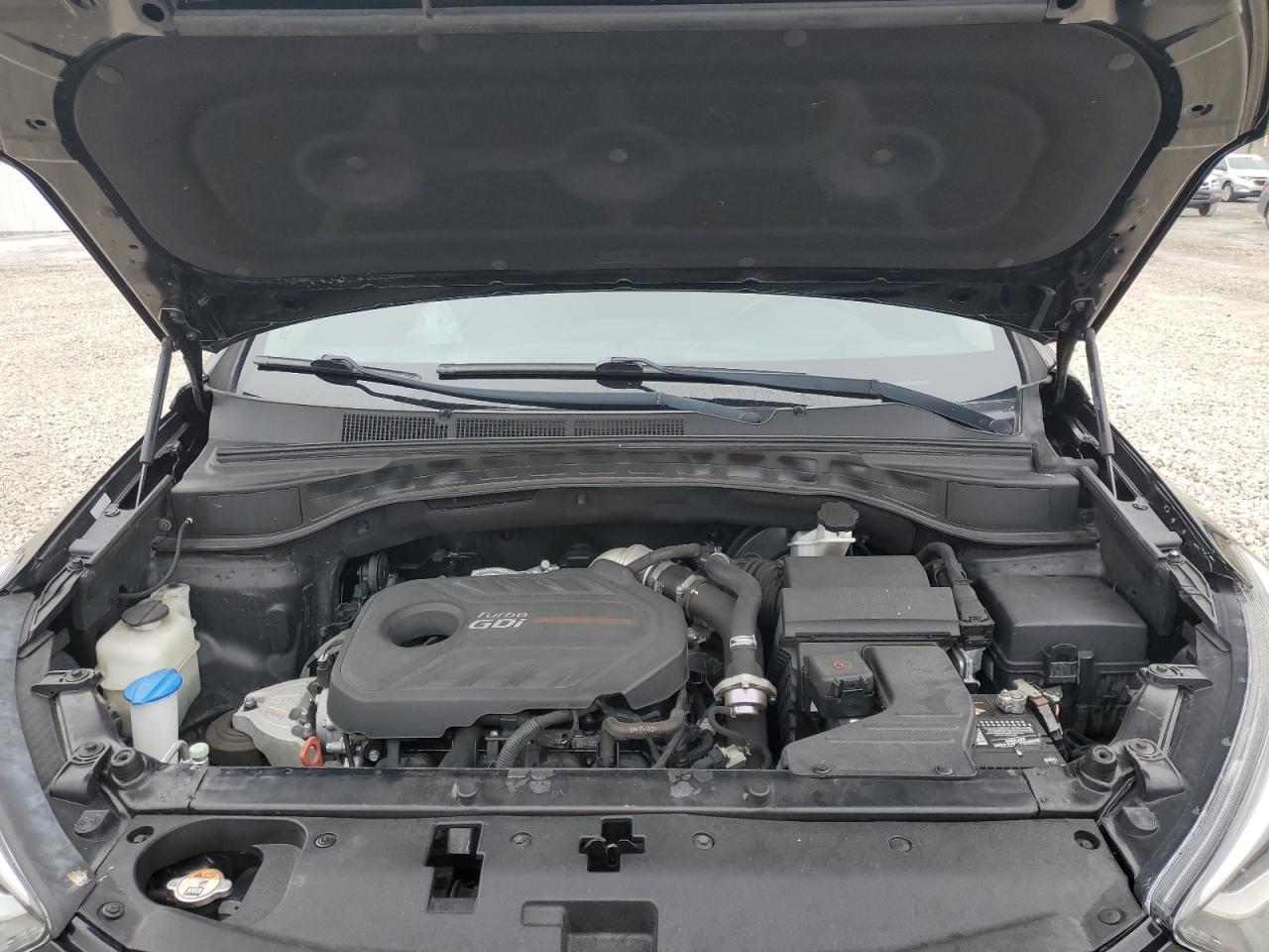 2018 Hyundai Santa Fe - Image 11