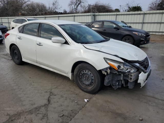  NISSAN ALTIMA 2017 Белый