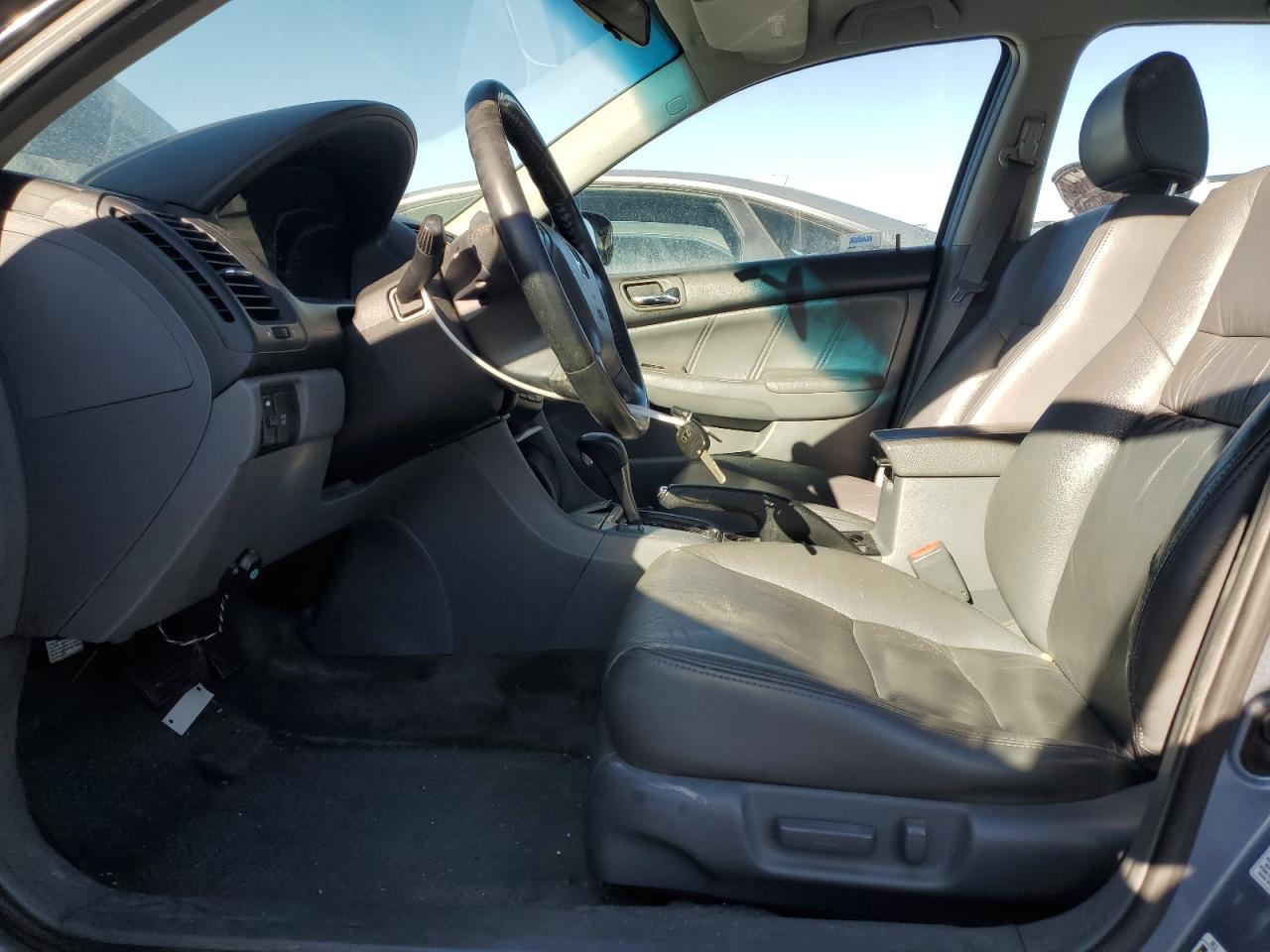 2007 Honda Accord - Image 7