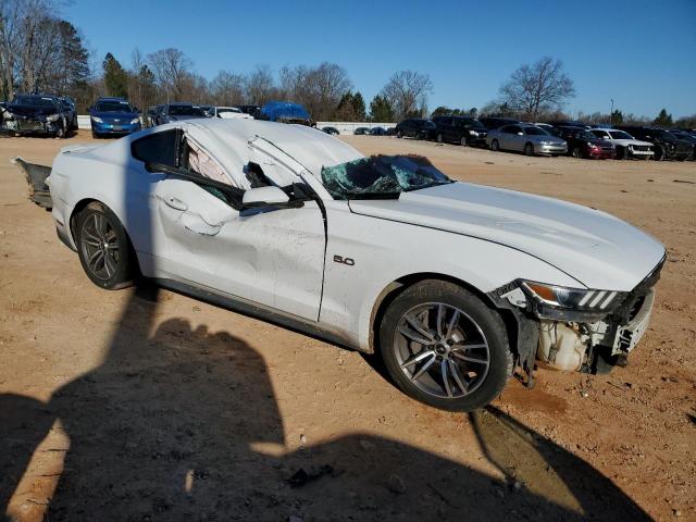  FORD MUSTANG 2016 Biały