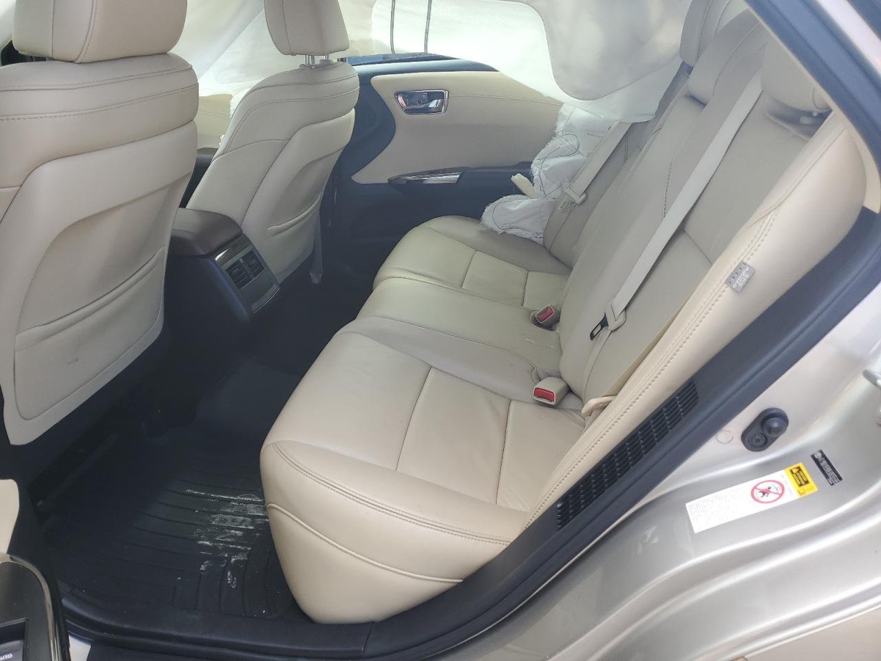 2014 Toyota Avalon - Image 10