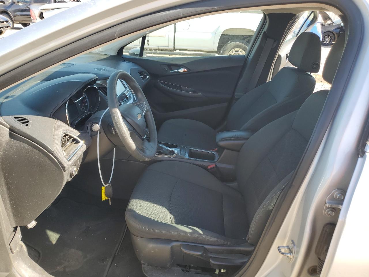 2017 Chevrolet Cruze - Image 7