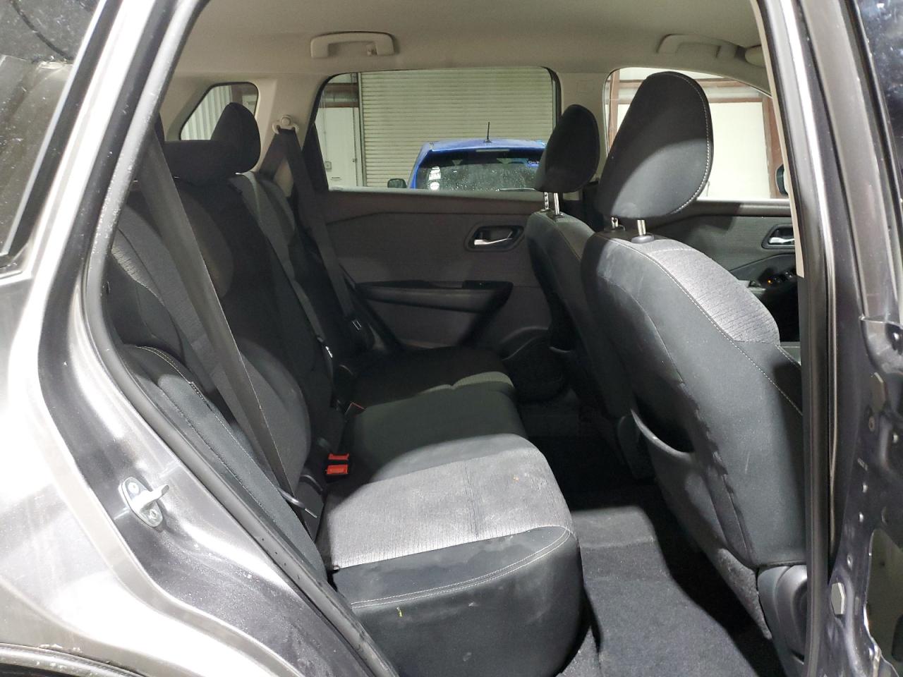 2021 Nissan Rogue - Image 11