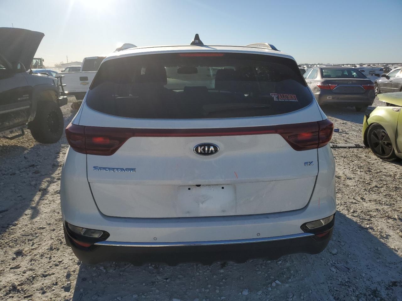 2022 Kia Sportage - Image 6