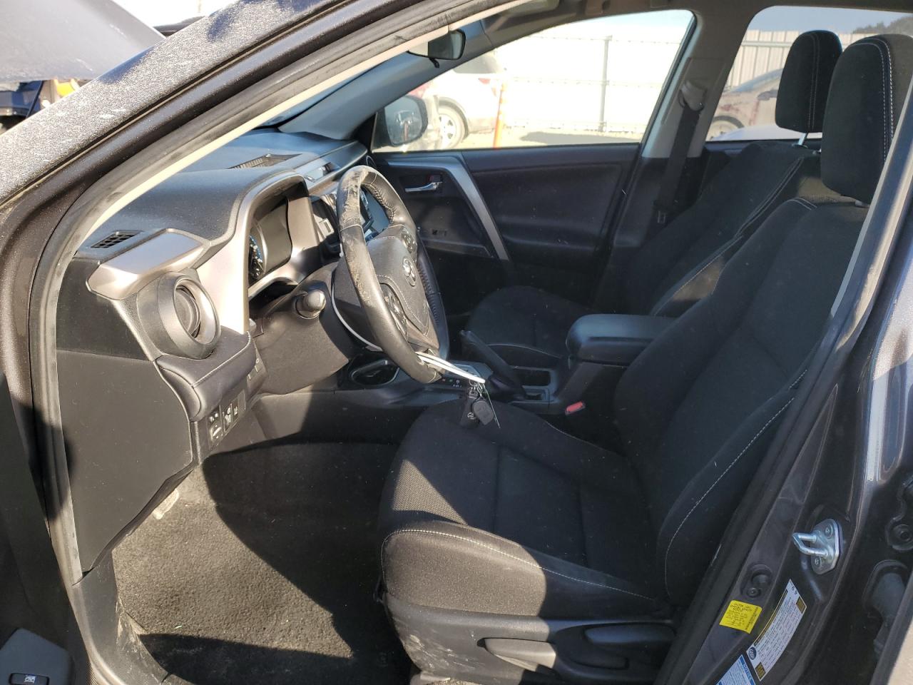 2018 Toyota RAV 4 - Image 7
