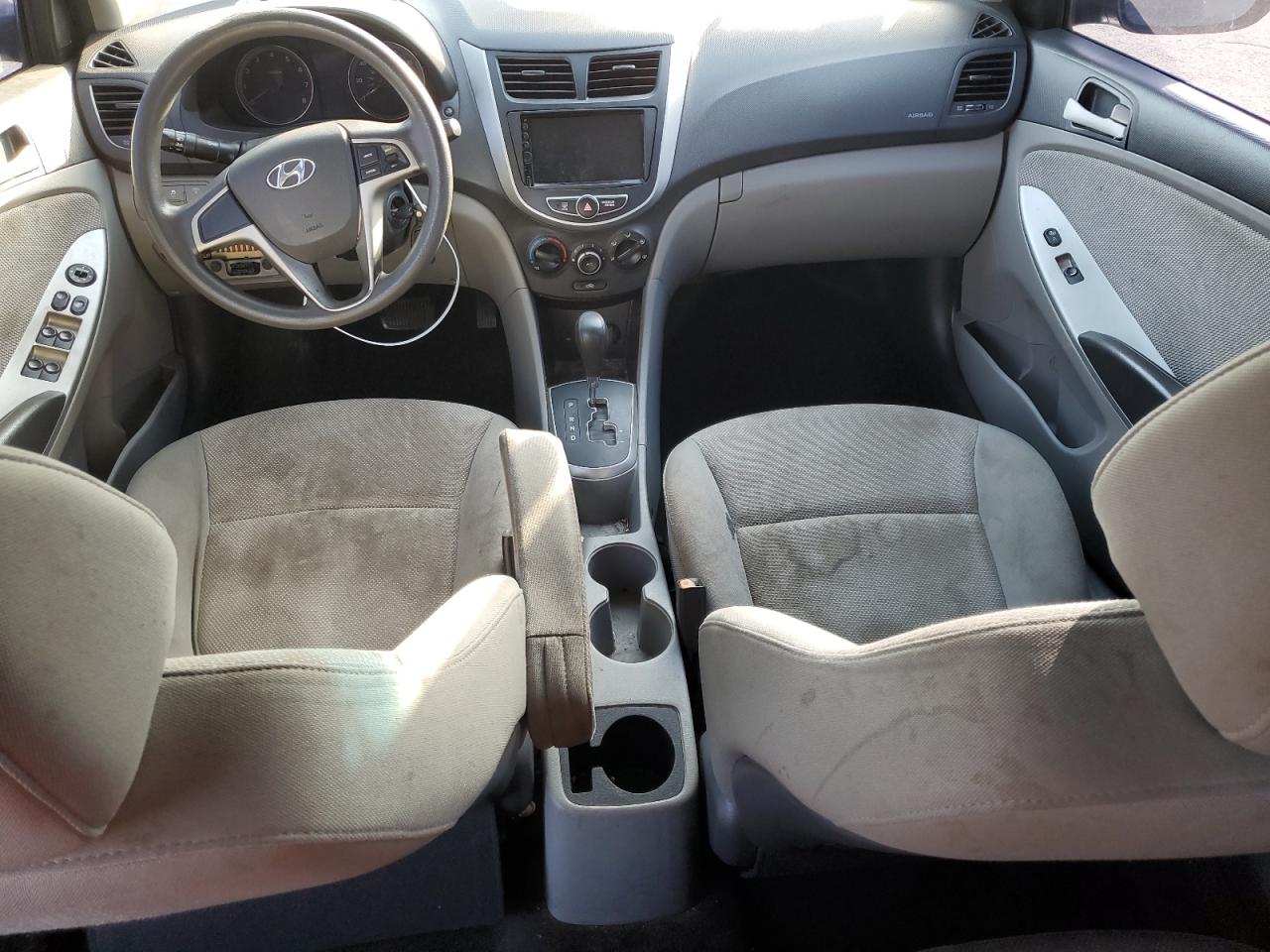 2014 Hyundai Accent - Image 8