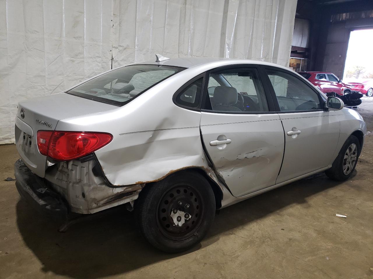 2009 Hyundai Elantra - Image 3