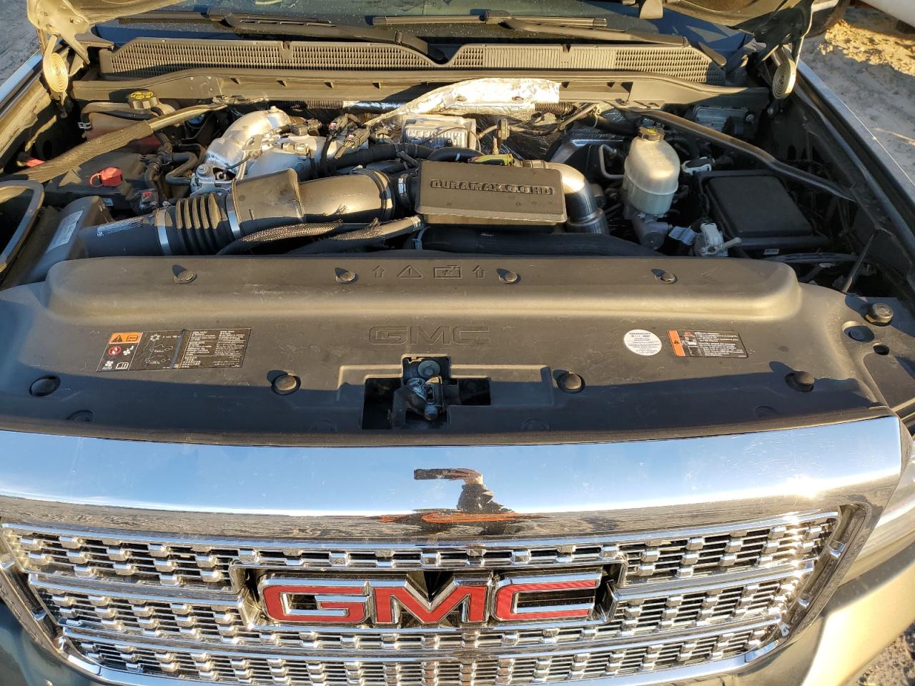 2018 GMC Sierra - Image 11